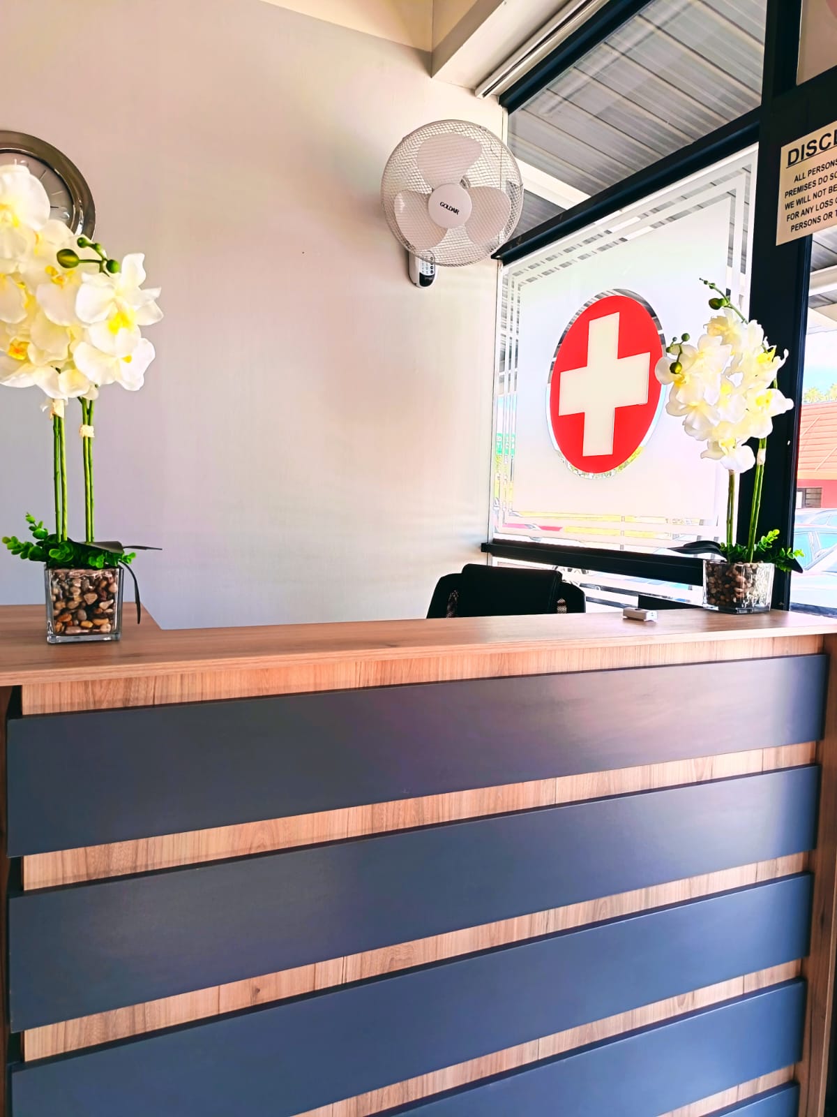 Reception desk